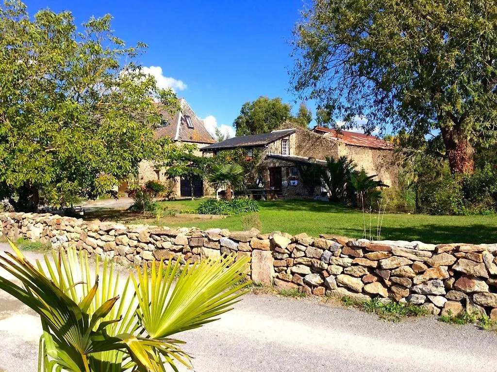 *** Bed & Breakfast Chambres D'Hotes Du Manoir Du Haut Salmon Saint-Malo France